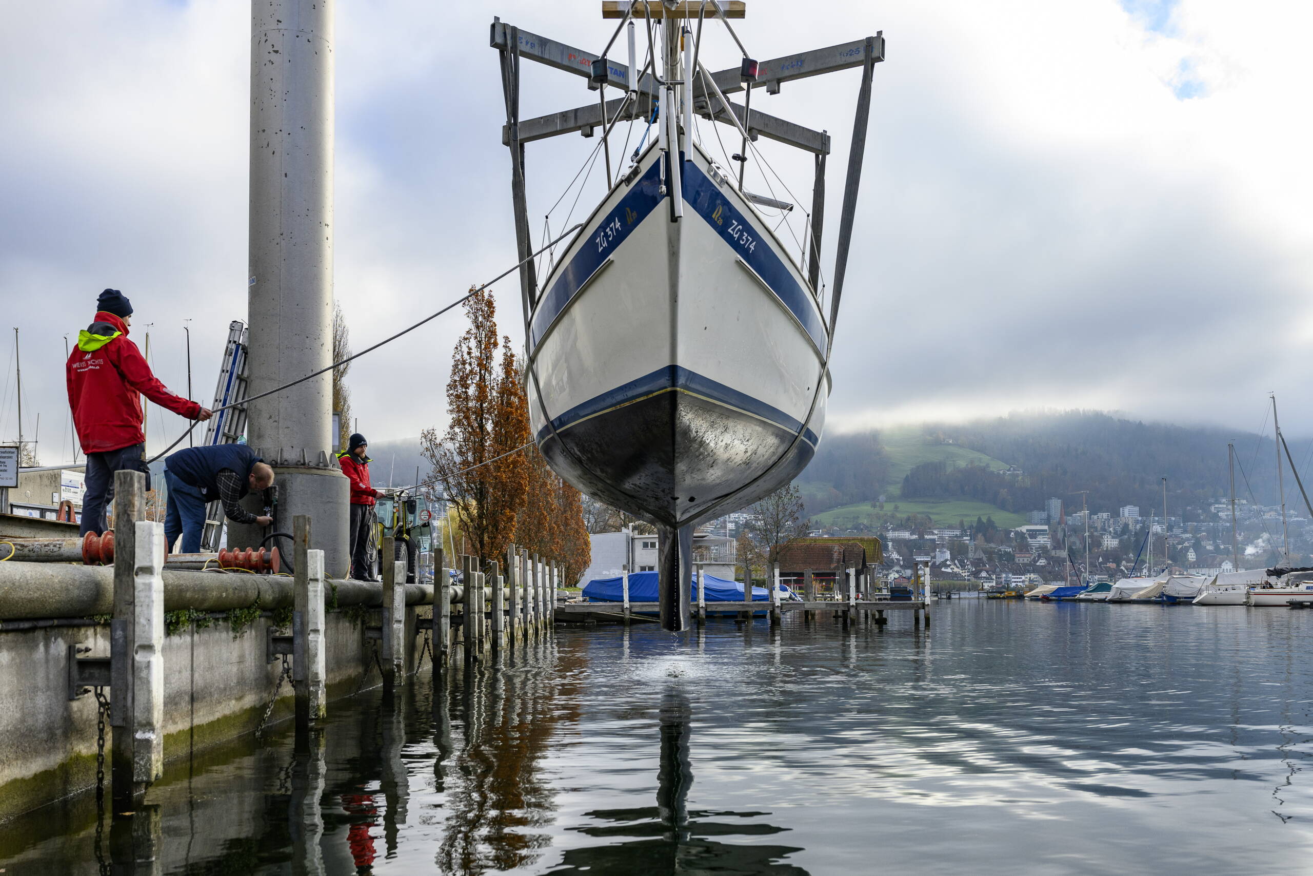 Zoom: ab241111-n-145.jpg